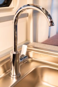 Moderne mengkraan in de keuken