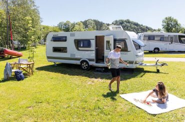 De Dethleffs Beduin Scandinavia 590 RK is een prachtige verschijning op de camping
