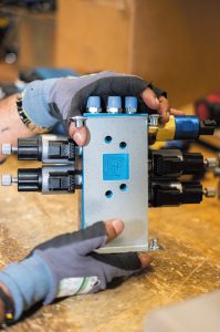 Kijken in het klantencentrum van AL-KO header - EP