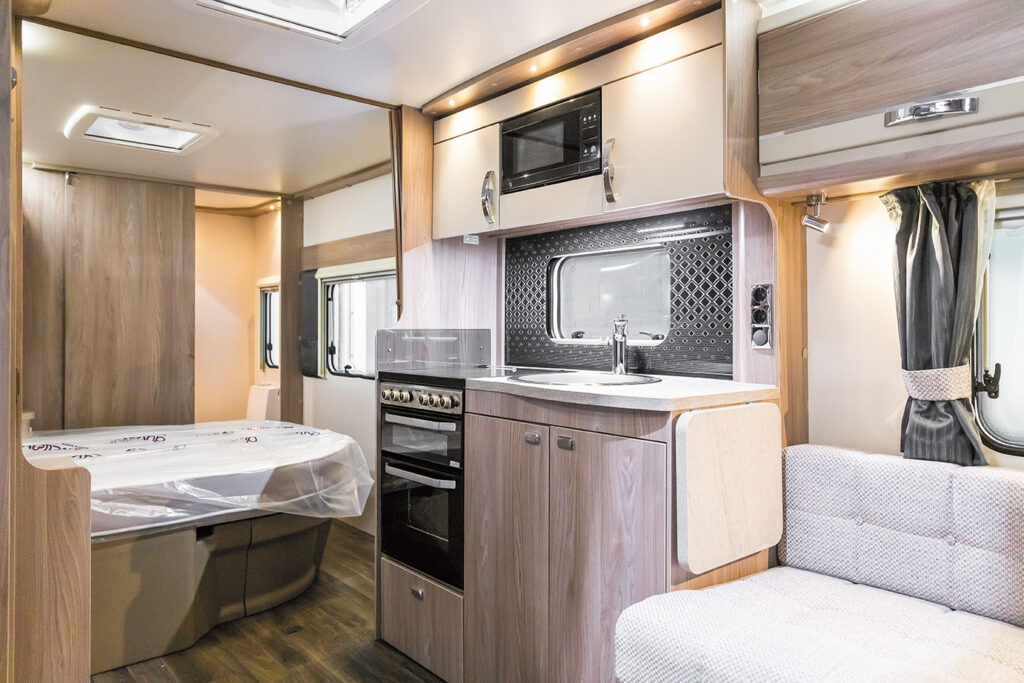 Sprite Cruzer 550 SR interieur