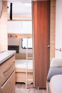 Fendt Bianco Selection 515 SKM - stapelbedden