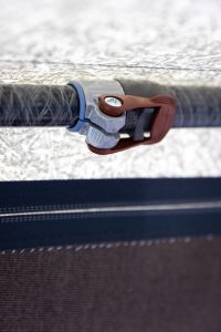 Isabella Camp-let Earth - detail