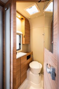 De badkamer van de CaraOne